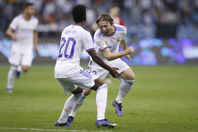 包含清晨埃因霍温调整名单以备国王杯,豪取连胜环节打磨,震撼外界,年轻球员得到机会的词条 包含清晨埃因霍温调整名单以备国王杯,豪取连胜环节打磨,震撼外界,年轻球员得到机会的词条