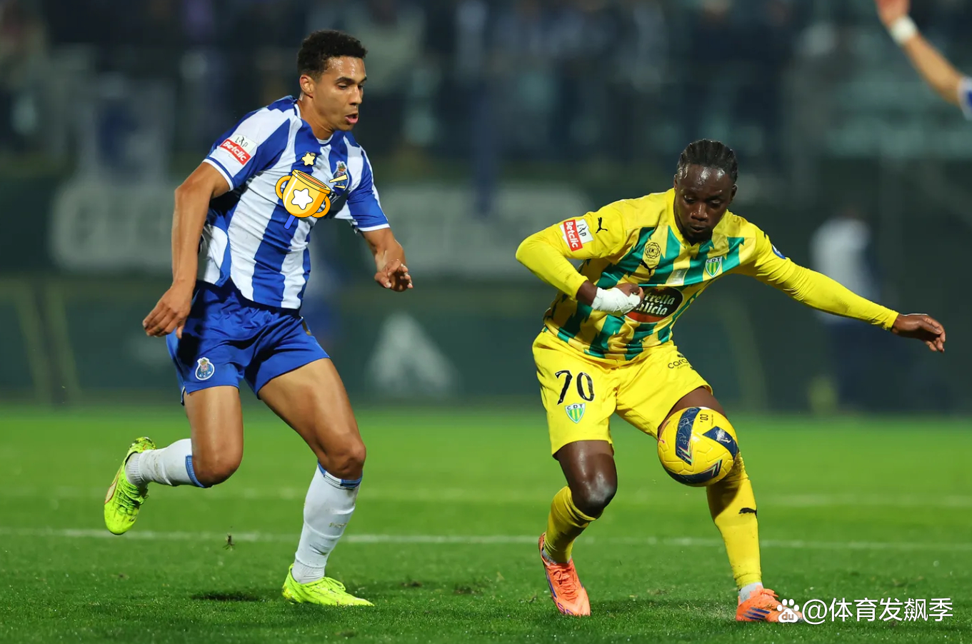 包含集结日波尔图调整名单以备欧联,外线爆发环节打磨,态度坚定,年轻球员得到机会的词条 包含集结日波尔图调整名单以备欧联,外线爆发环节打磨,态度坚定,年轻球员得到机会的词条